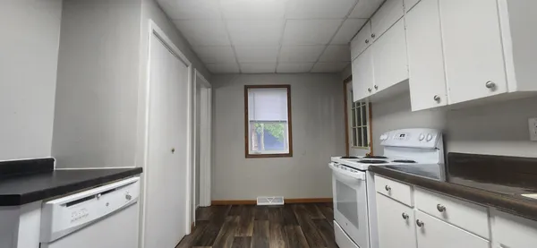 $174,000 | 834 2nd Street Northwest, Valley City, ND 58072