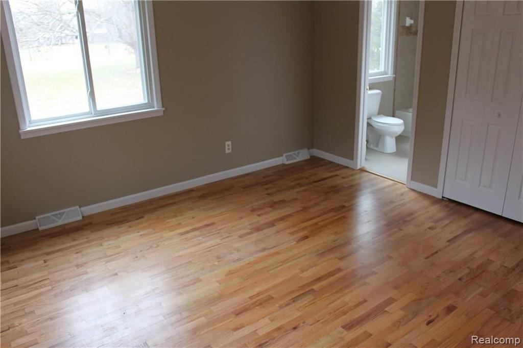 4975 Laur Road North Branch, MI 48461 - Photo 12 of 26