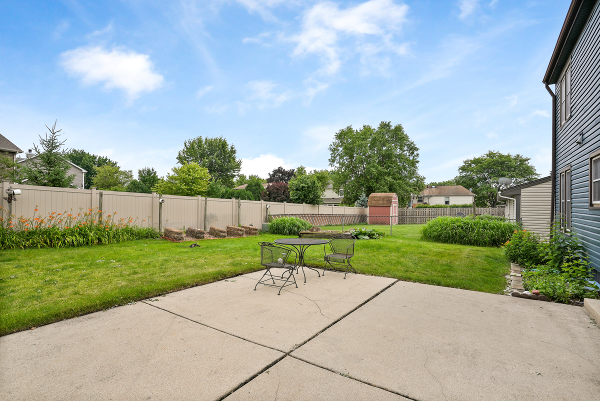 545 Ridgefield Drive Roselle, IL 60172 - Photo 23 of 24