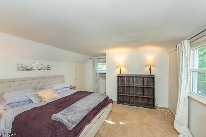 27 Mountain Road Rockaway, NJ 07866 - Photo 19 of 32