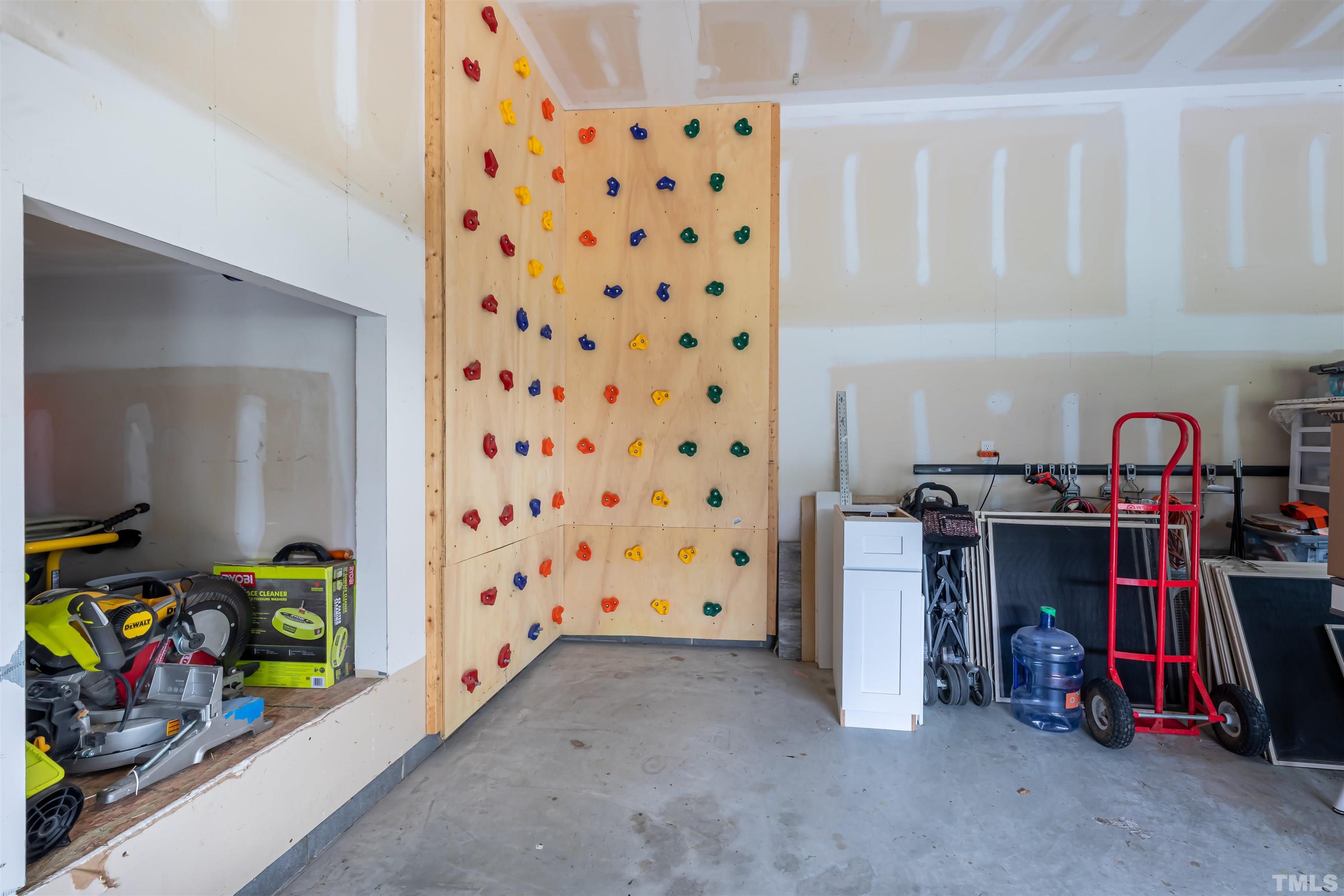8340 Yellow Aster Court Willow Spring, NC 27592 - Photo 29 of 35 a view of room with lots of stuff