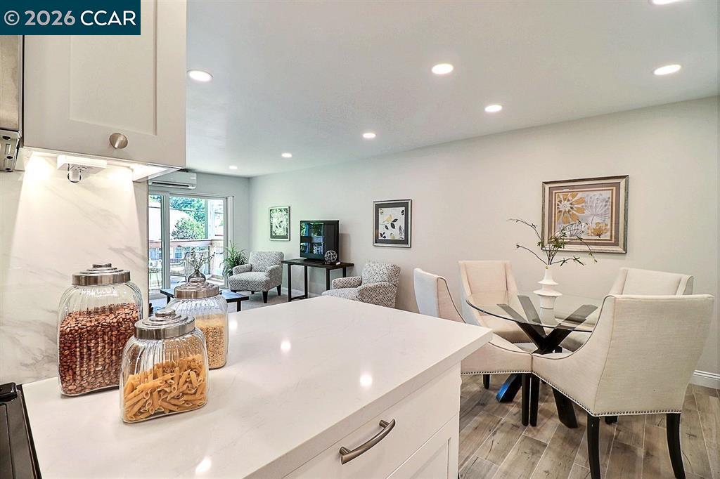 4081 Clayton Road, Unit 239 Concord, CA 94521 - Photo 7 of 32 Gallery Image 7