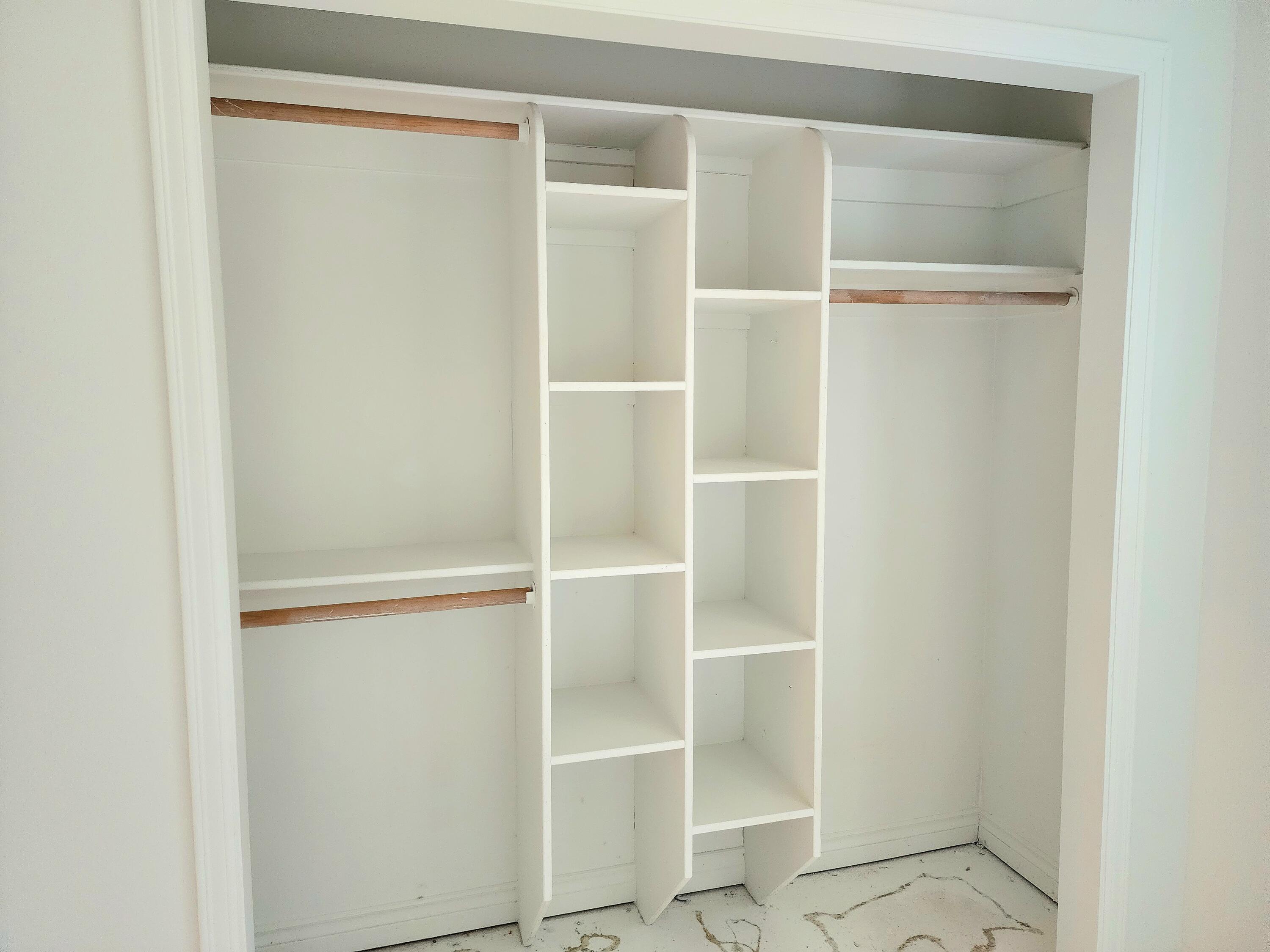 370 34N96 Lewiston, CA 96052 - Photo 25 of 30 a view of an empty walk in closet