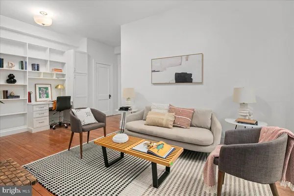 $460,000 | 3039 Macomb Street Northwest, Unit 18, Washington, DC 20008