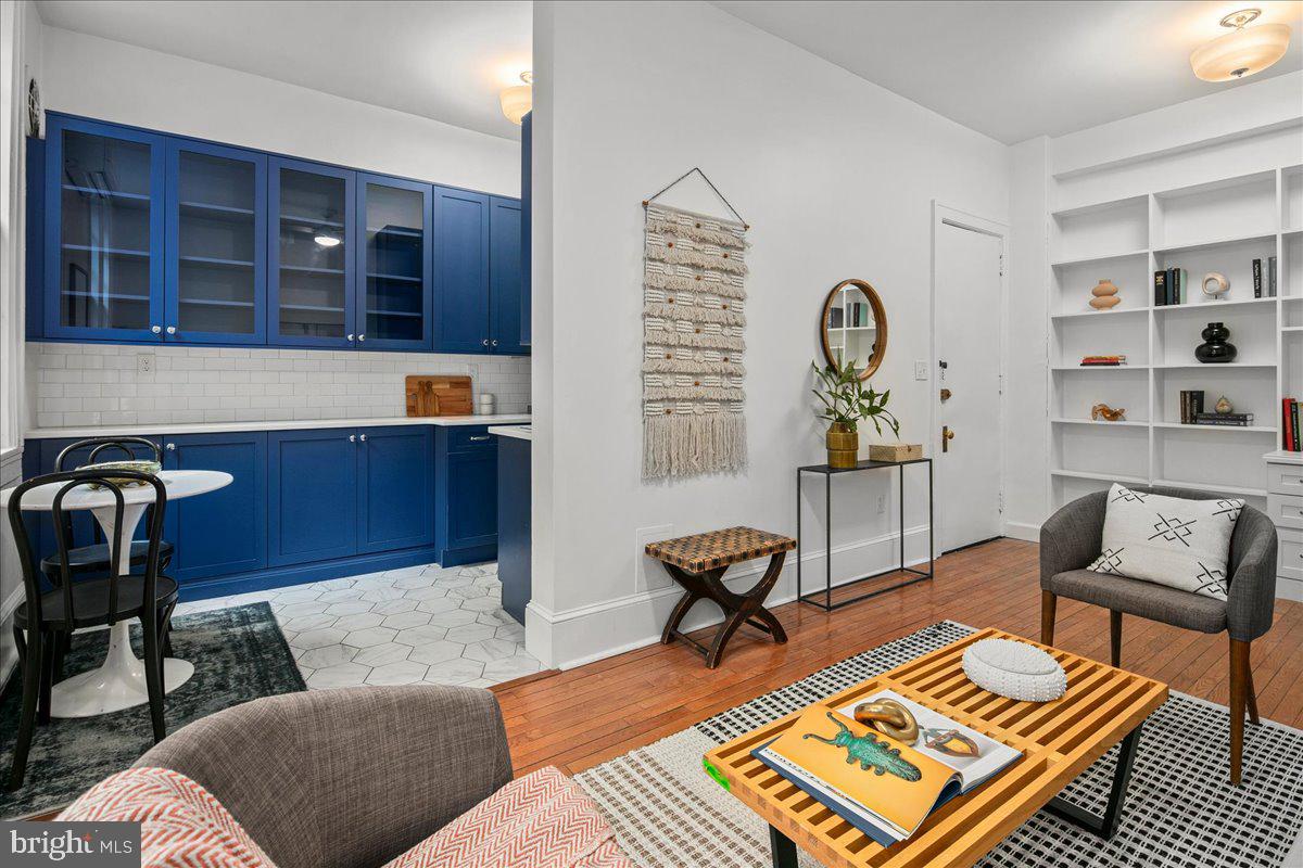 3039 Macomb Street Northwest, Unit 18 Washington, DC 20008 - Photo 7 of 26