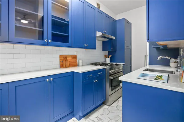 $460,000 | 3039 Macomb Street Northwest, Unit 18, Washington, DC 20008