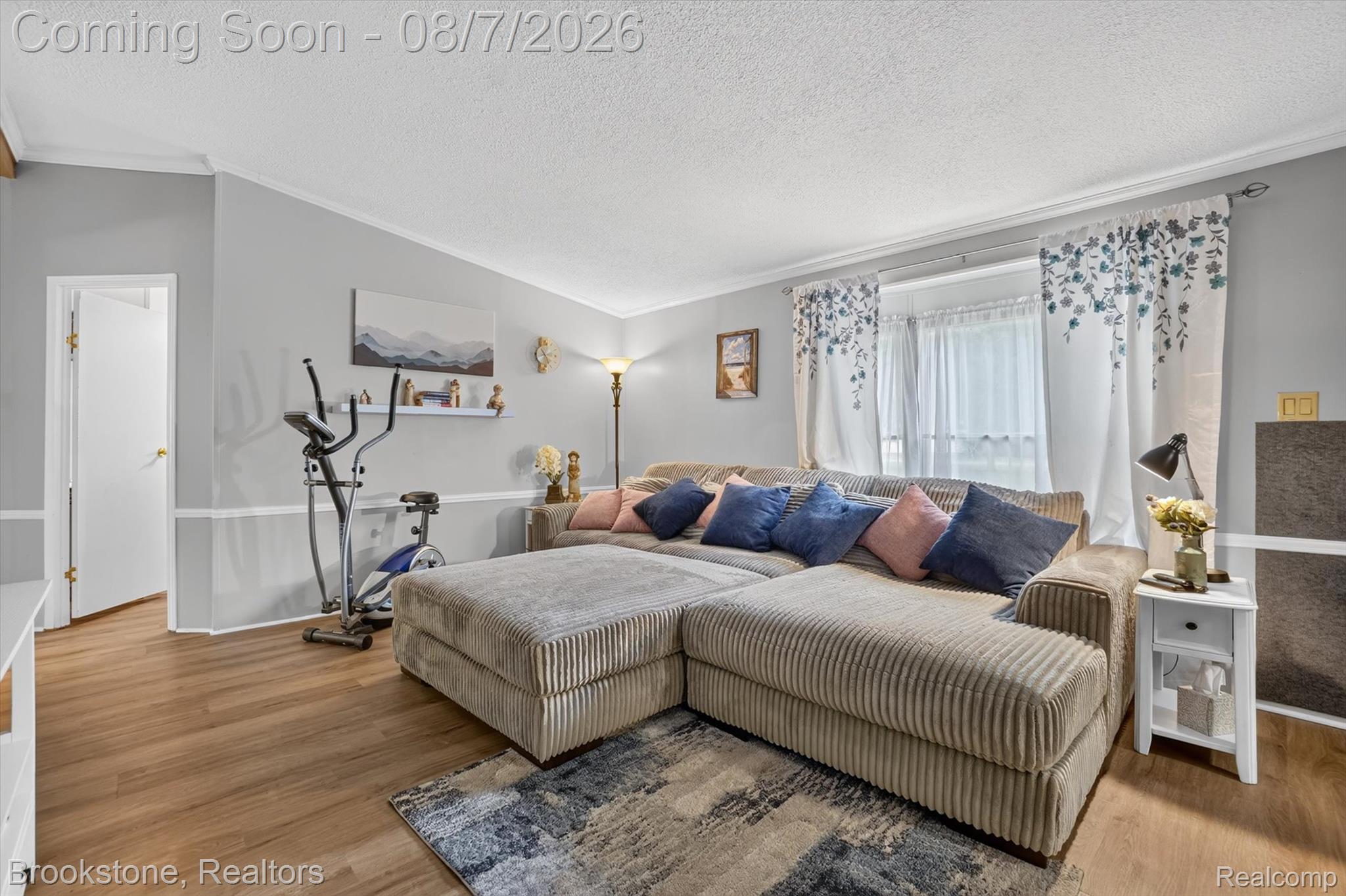 11935 South Beardslee Road Perry, MI 48872 - Photo 23 of 66 23-11935-Beardslee-Rd-WindowStill-Photography.jpg