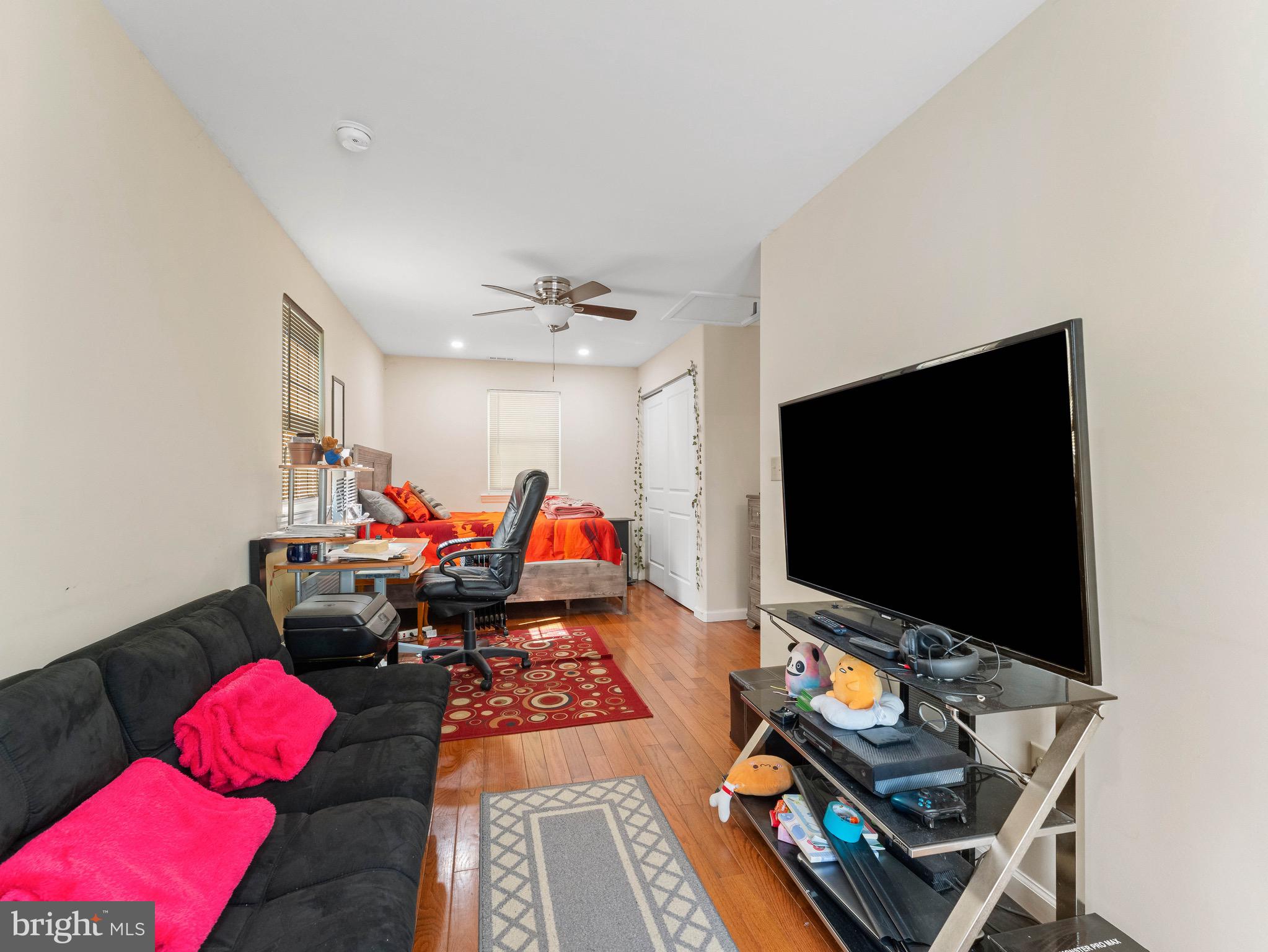 122 Abbey Road Voorhees, NJ 08043 - Photo 18 of 36