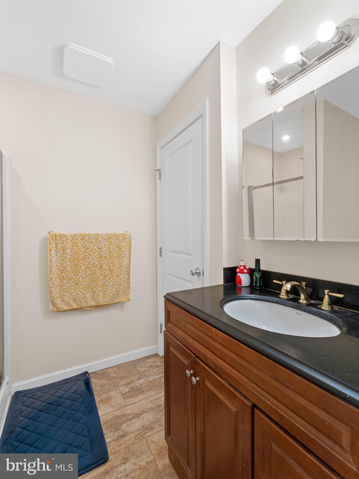 122 Abbey Road Voorhees, NJ 08043 - Photo 20 of 36