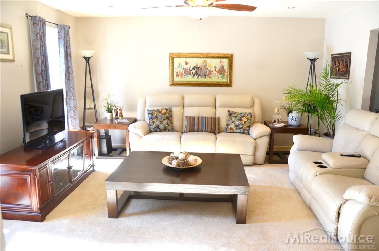 1455 Lantern Lane Rochester Hills, MI 48306 - Photo 10 of 27