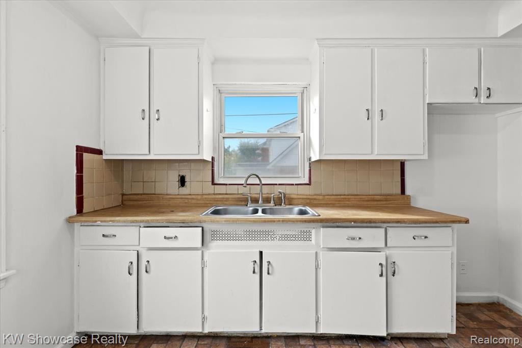 14422 Rutherford Street Detroit, MI 48227 - Photo 11 of 47 Gallery Image 11