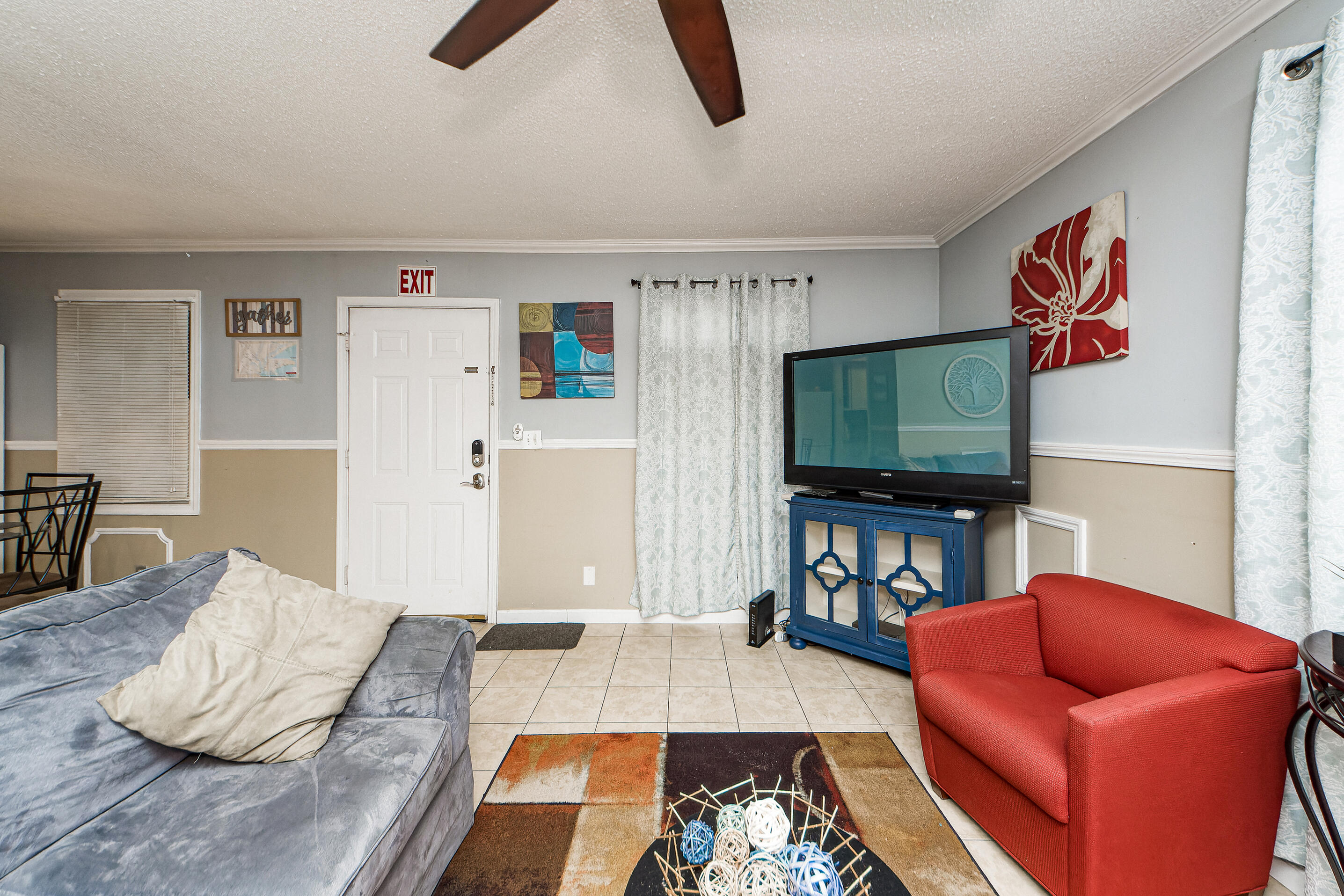 6240 Old Point Road, Unit B1 Hanahan, SC 29410 - Photo 5 of 32 05
