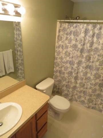 750 3rd Street Fenton, MI 48430 - Photo 31 of 39 21201111-30.JPG