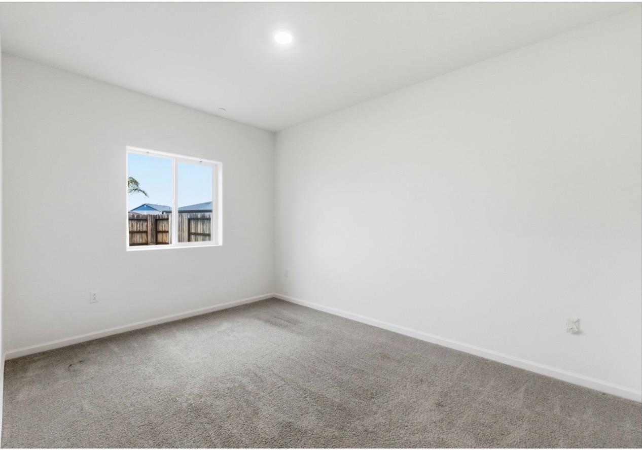 1462 Randy Court Fowler, CA 93625 - Photo 10 of 27