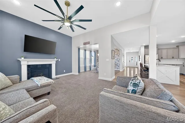 $575,000 | 378 Valley Bluff Drive, Wentzville, MO 63385