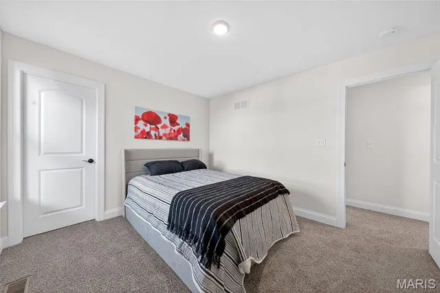 $575,000 | 378 Valley Bluff Drive, Wentzville, MO 63385