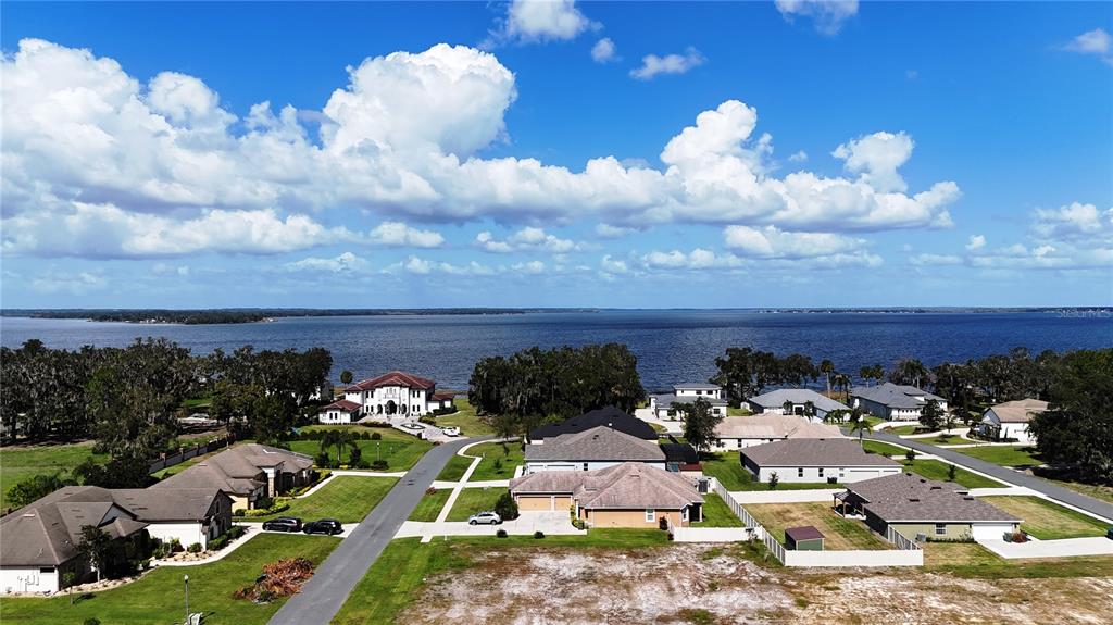 817 Oaks Shores Road Leesburg, FL 34748 - Photo 10 of 10