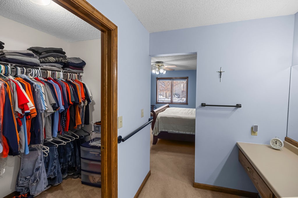 4688 Mission Drive Decatur, IL 62526 - Photo 26 of 33