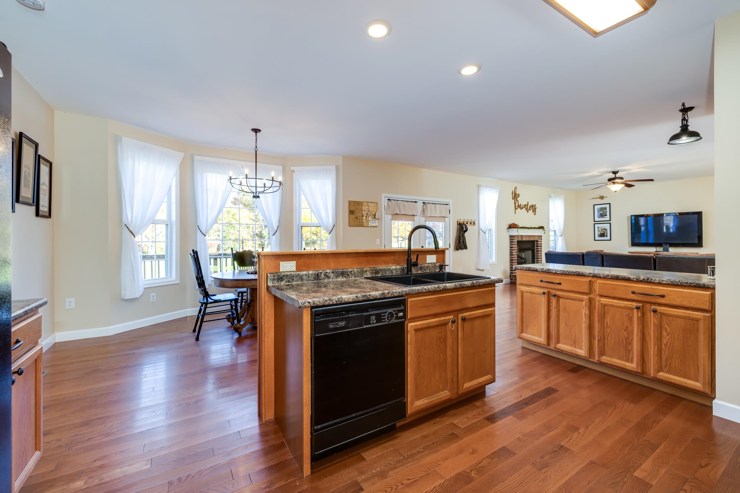 5238 Ida Road Luray, VA 22835 - Photo 6 of 75 Gallery Image 6
