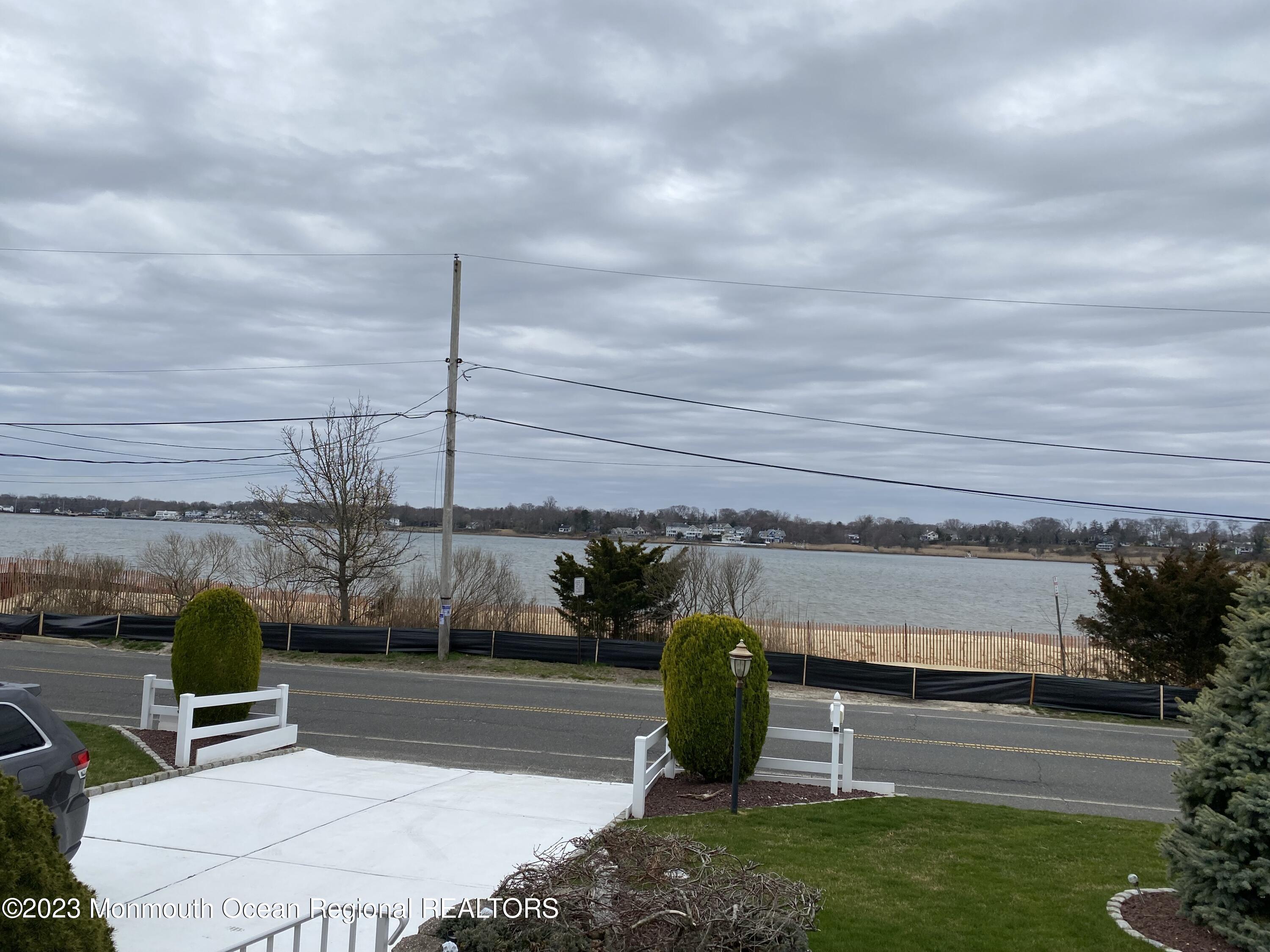 445 South Riverside Drive Neptune, NJ 07753 - Photo 5 of 52 IMG_3099