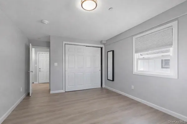 $3,500 | 61 Neptune Boulevard, Unit 2B, Long Beach, NY 11561