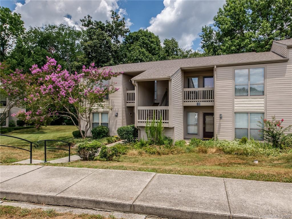 11044 Cedar View Road Charlotte, NC 28226 - Photo 1 of 13 Gallery Image 1