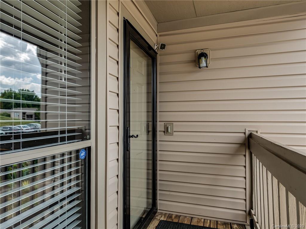 11044 Cedar View Road Charlotte, NC 28226 - Photo 2 of 13 Gallery Image 2