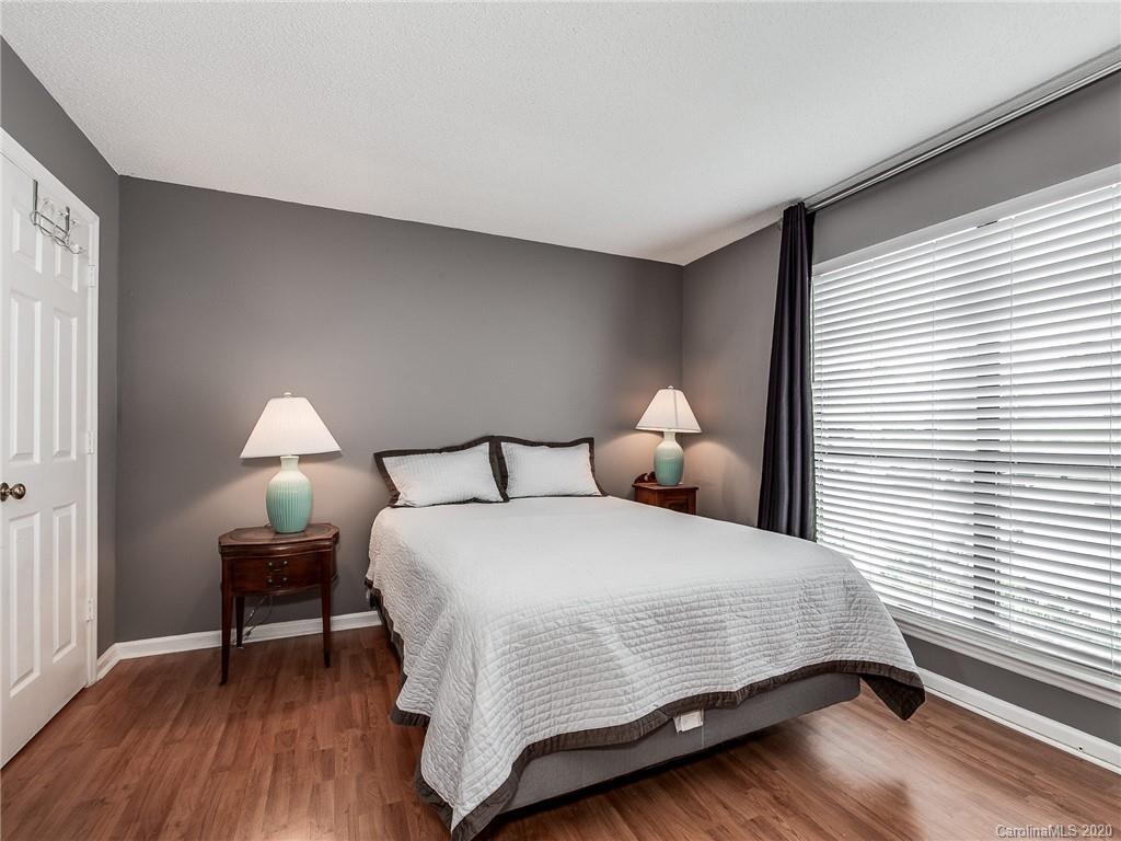 11044 Cedar View Road Charlotte, NC 28226 - Photo 9 of 13 Gallery Image 9