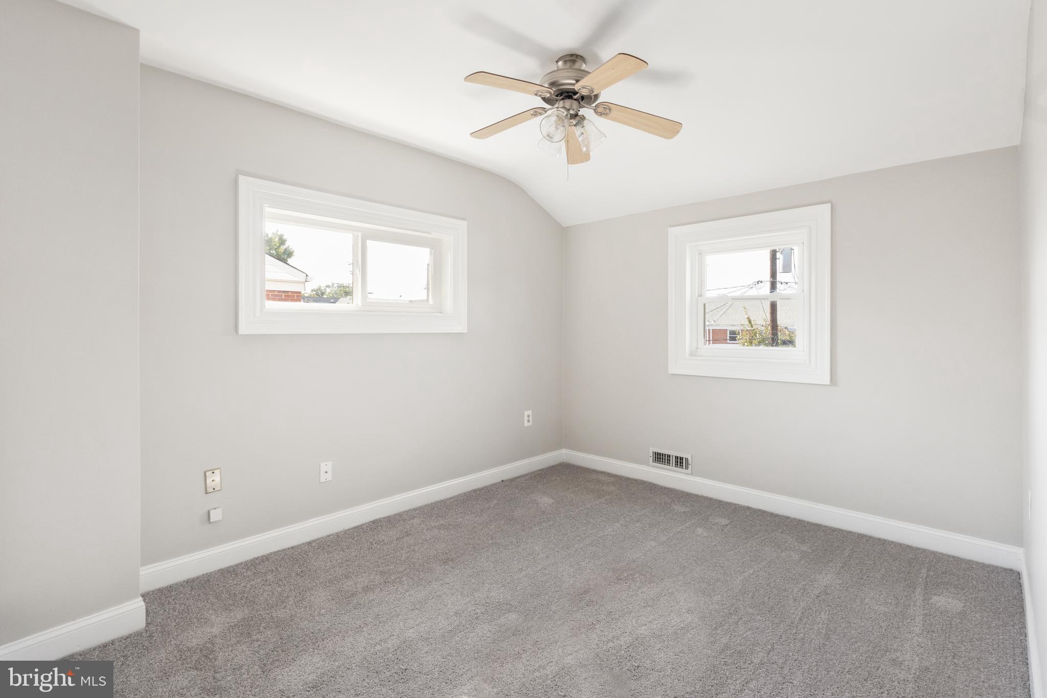 2020 Holborn Road Dundalk, MD 21222 - Photo 14 of 24