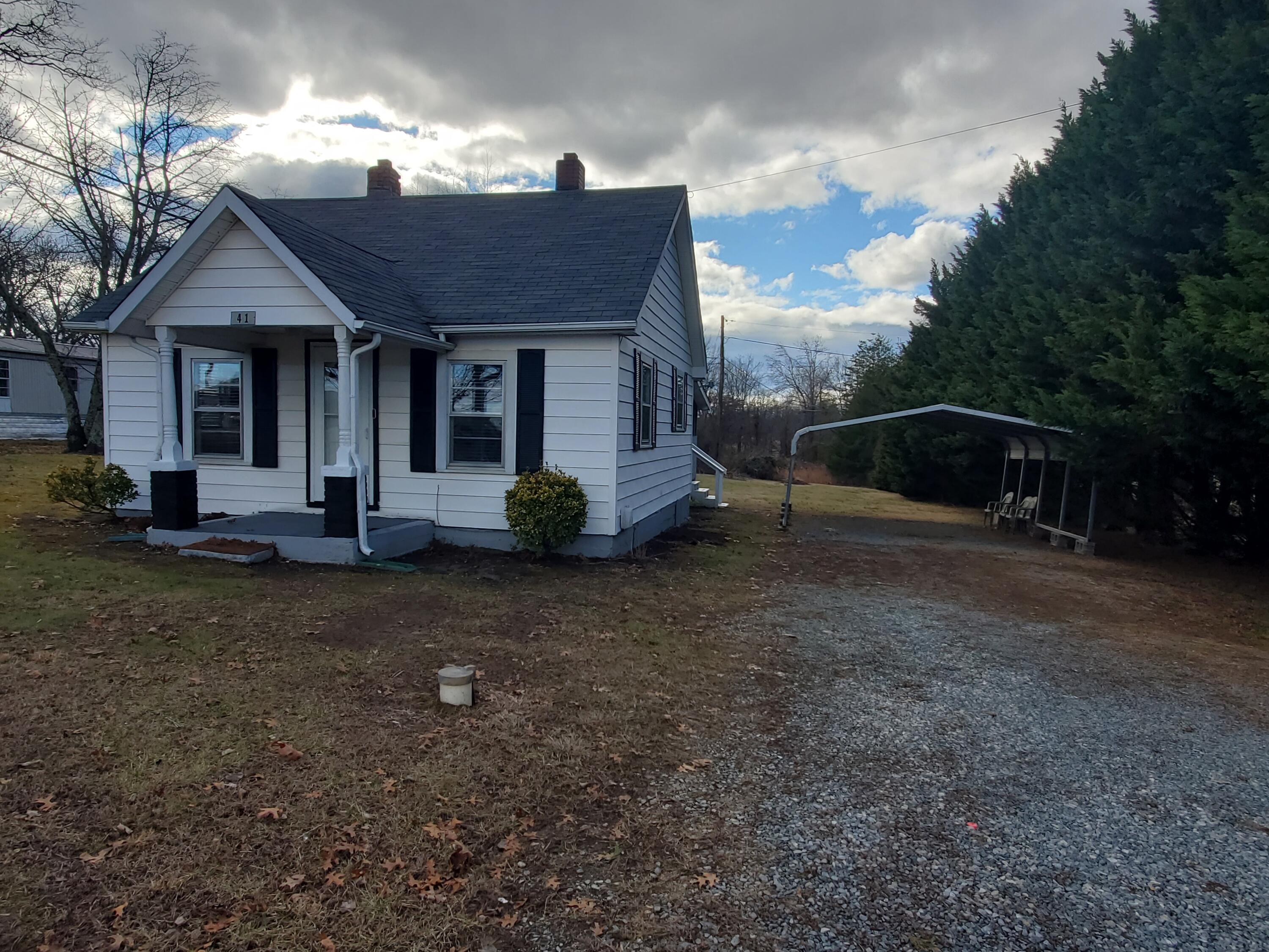 41 Shamrock Road Rocky Mount, VA 24151 - Photo 3 of 29 20230113_142815