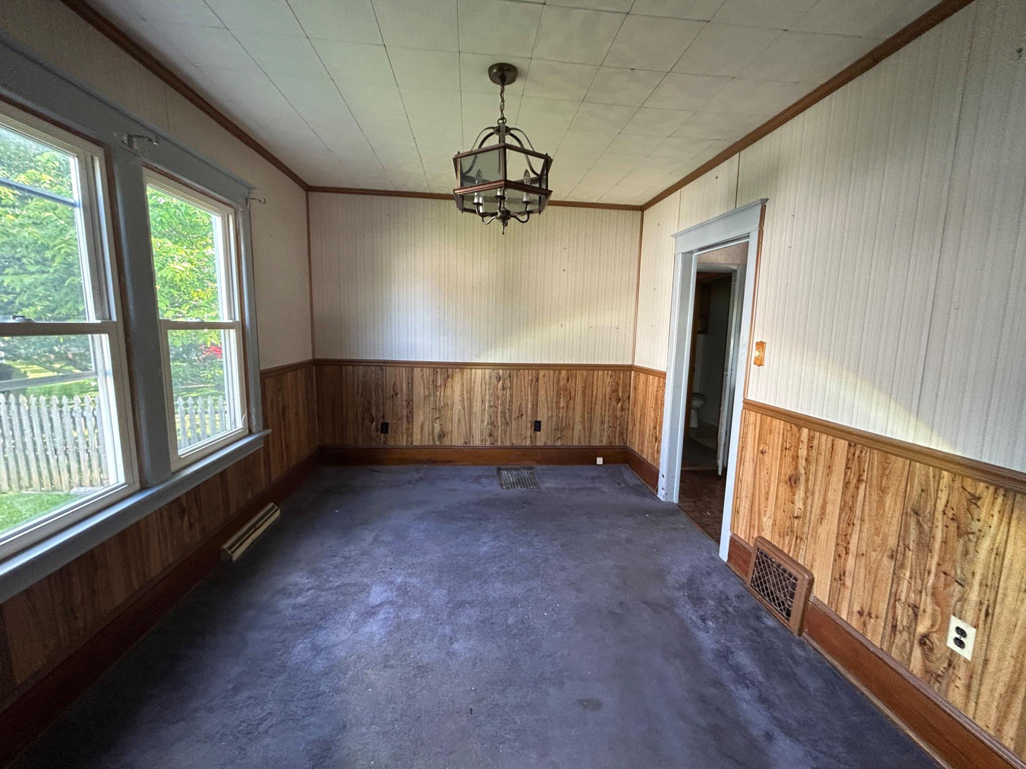 11308 Marbern Road Hagerstown, MD 21740 - Photo 4 of 13 Dining