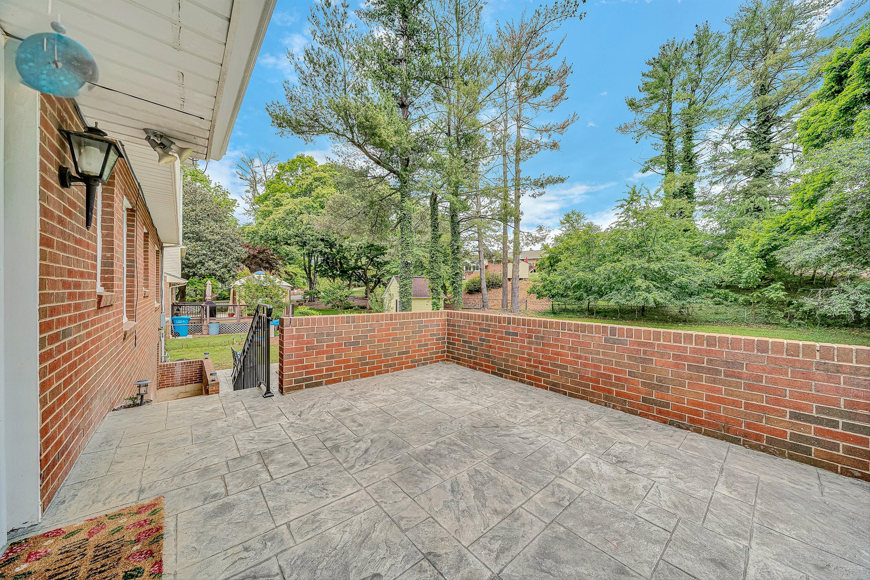 3416 Grandin Road Southwest Roanoke, VA 24018 - Photo 38 of 45 37-VM-08775