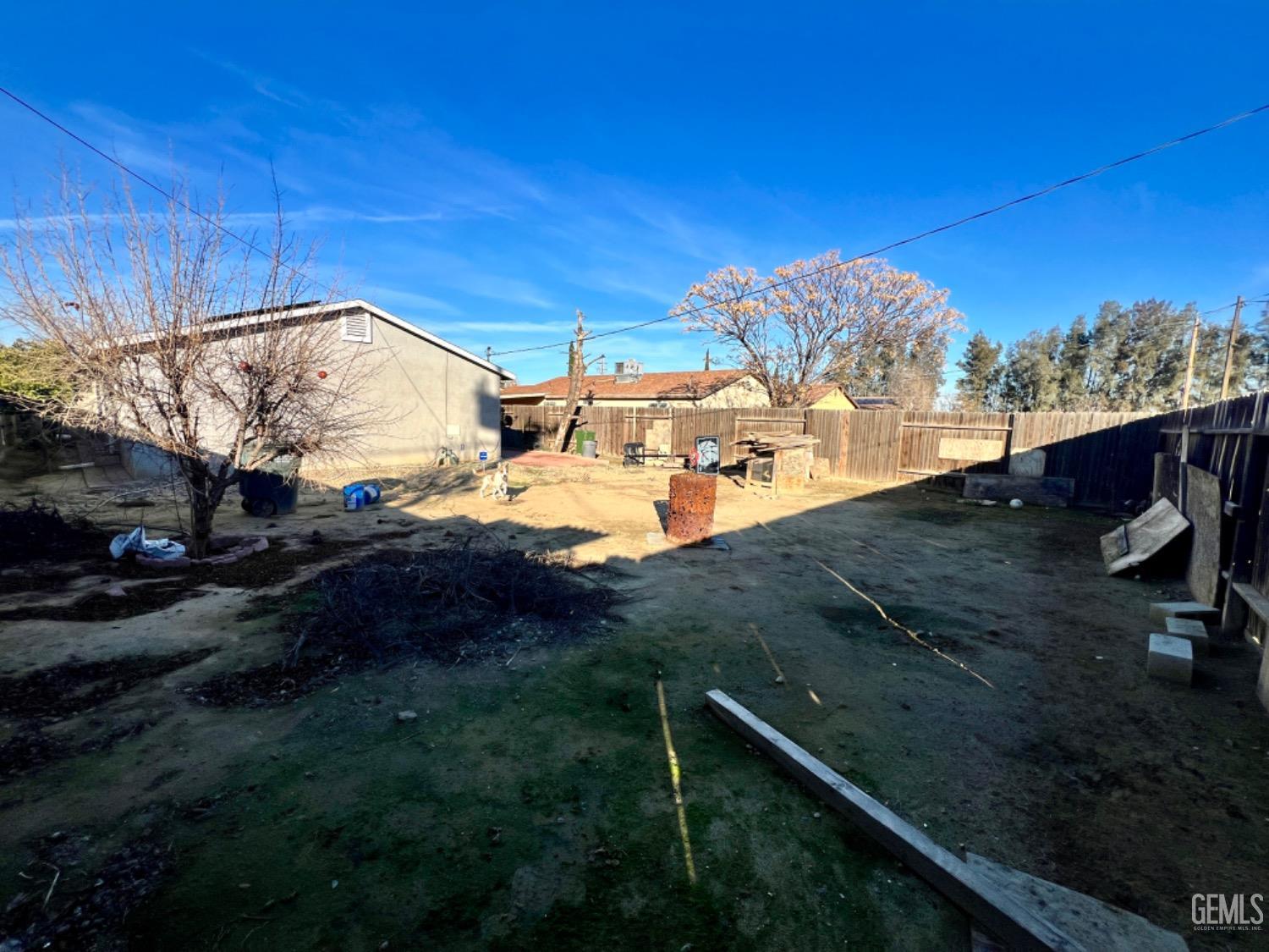 Undisclosed Address Lost Hills, CA 93249 - Photo 9 of 10 a view of a backyard
