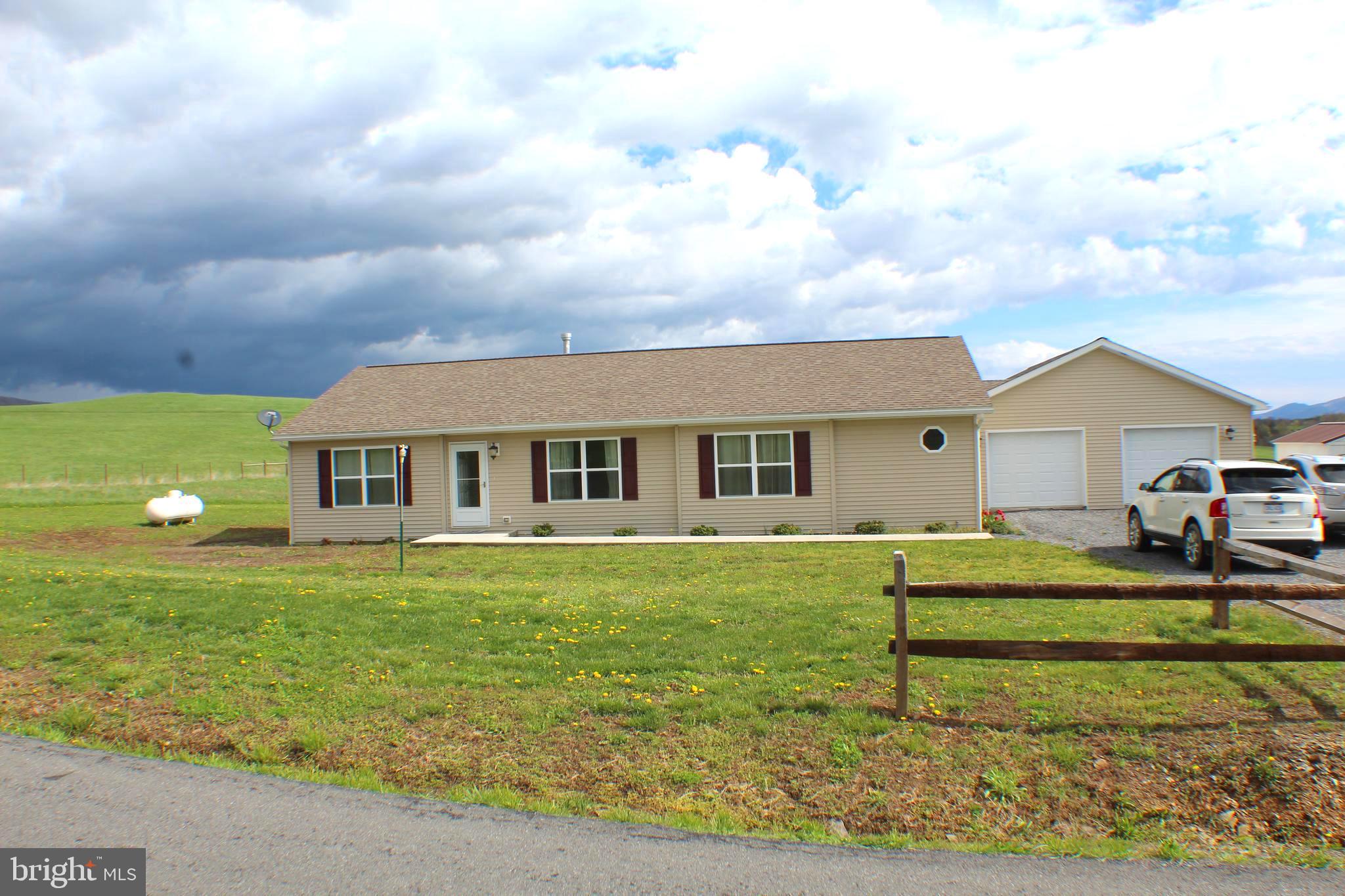 3744 Ridge Road Maysville, WV 26833 - Photo 5 of 83