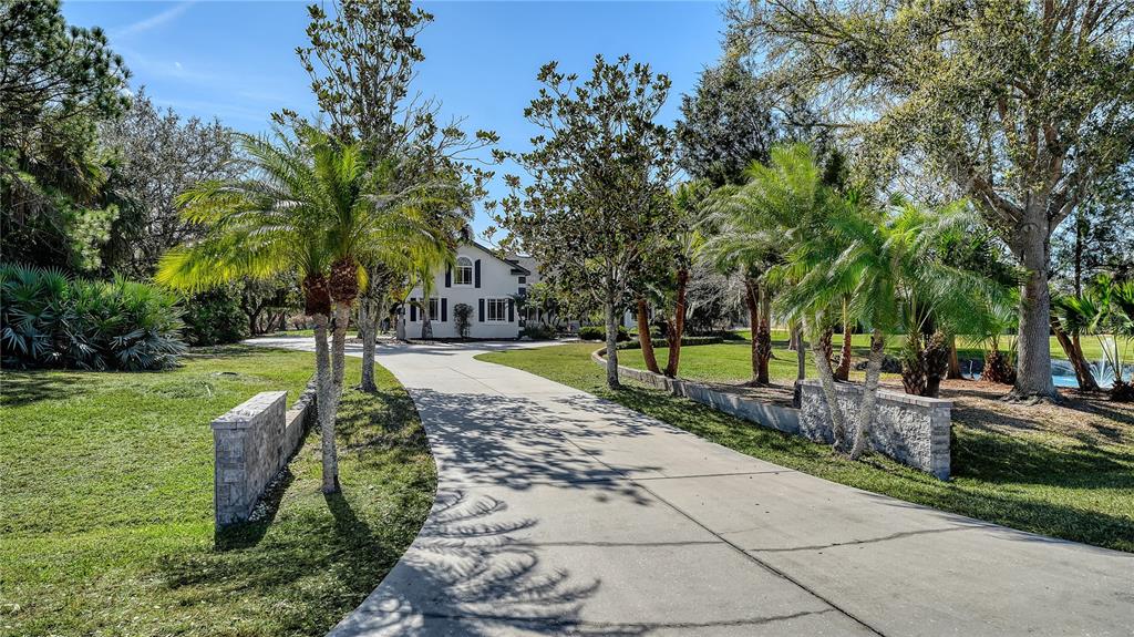 2098 Palm View Road Sarasota, FL 34240 - Photo 42 of 45 Gallery Image 42