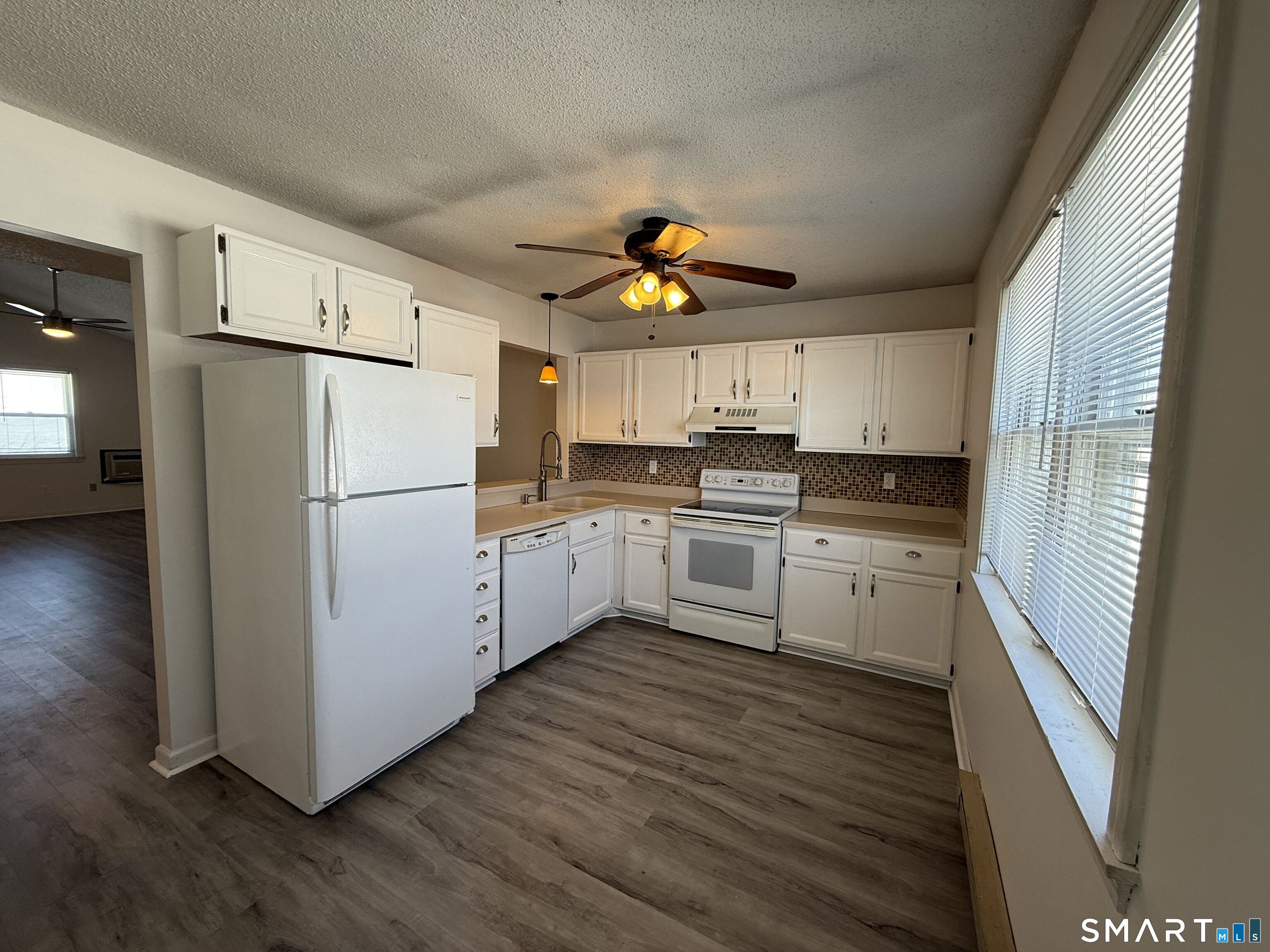 699 South Main Street, Unit 323 Torrington, CT 06790 - Photo 4 of 12