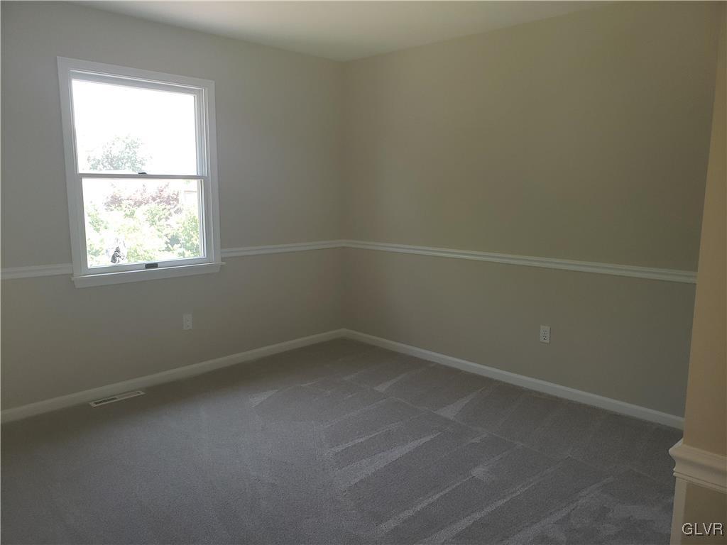 297 Farmview Road Nazareth, PA 18064 - Photo 7 of 22 Gallery Image 7