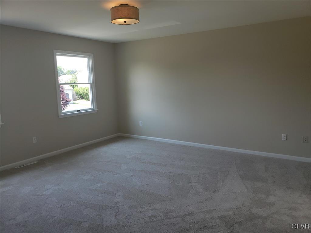 297 Farmview Road Nazareth, PA 18064 - Photo 9 of 22 Gallery Image 9