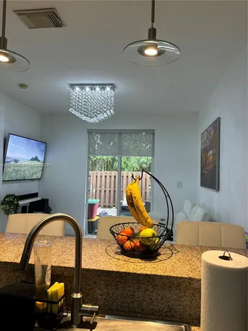 $3,900 | 10788 Northwest 74th Street, Doral, FL 33178