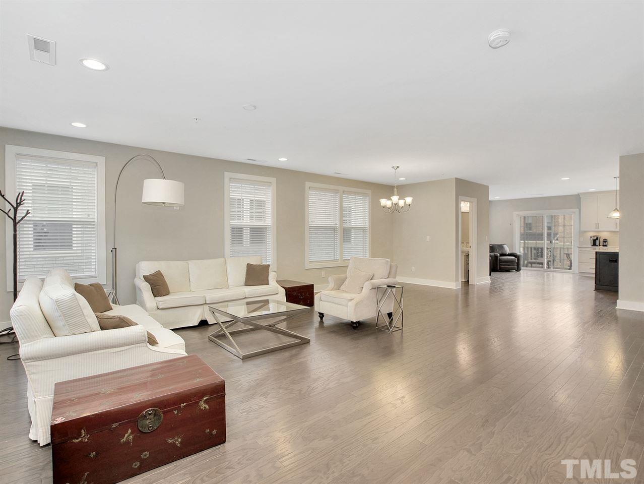 511 North Person Street, Unit 201 Raleigh, NC 27604 - Photo 5 of 27
