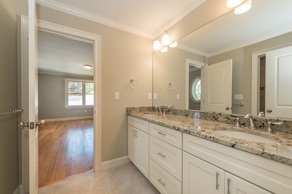 32 Homestead Street Lexington, MA 02421 - Photo 22 of 30 Gallery Image 22