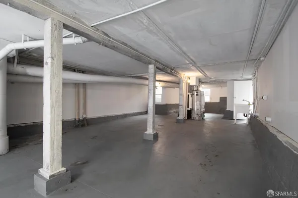 $2,100,000 | 1482-1484 18th Avenue, San Francisco, CA 94122