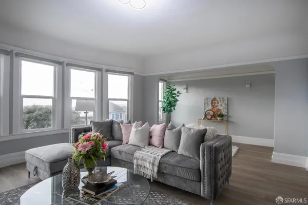 $2,100,000 | 1482-1484 18th Avenue, San Francisco, CA 94122