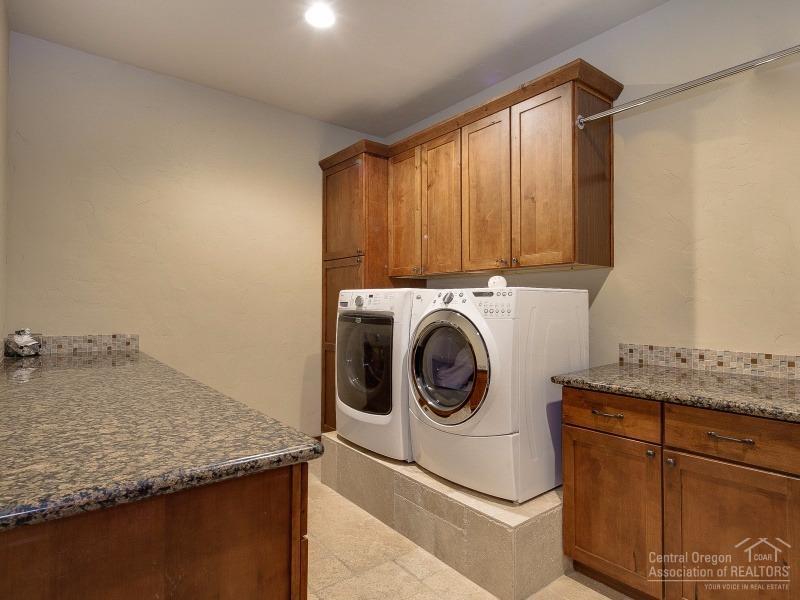 63430 Overtree Road Bend, OR 97701 - Photo 23 of 25 Gallery Image 23