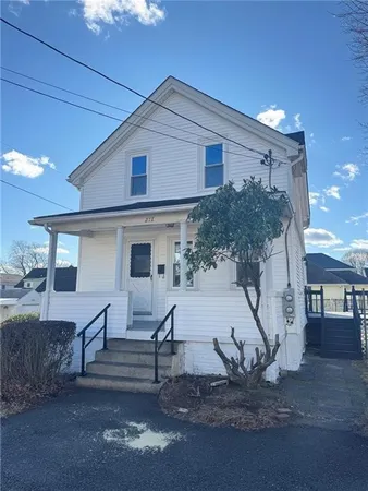 $475,000 | 277 Mauran Avenue, East Providence, RI 02914