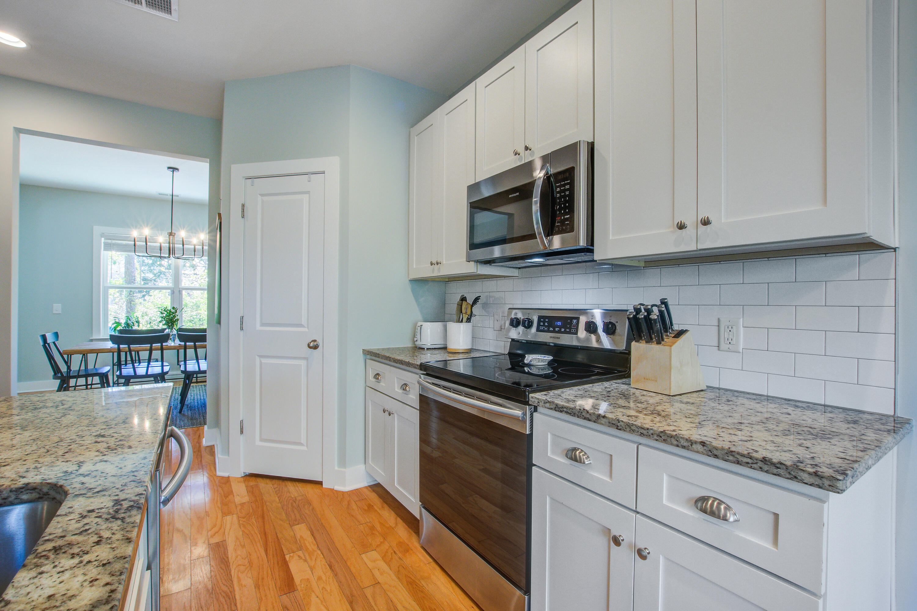 1926 Grimball Road Charleston, SC 29412 - Photo 12 of 41 Kitchen