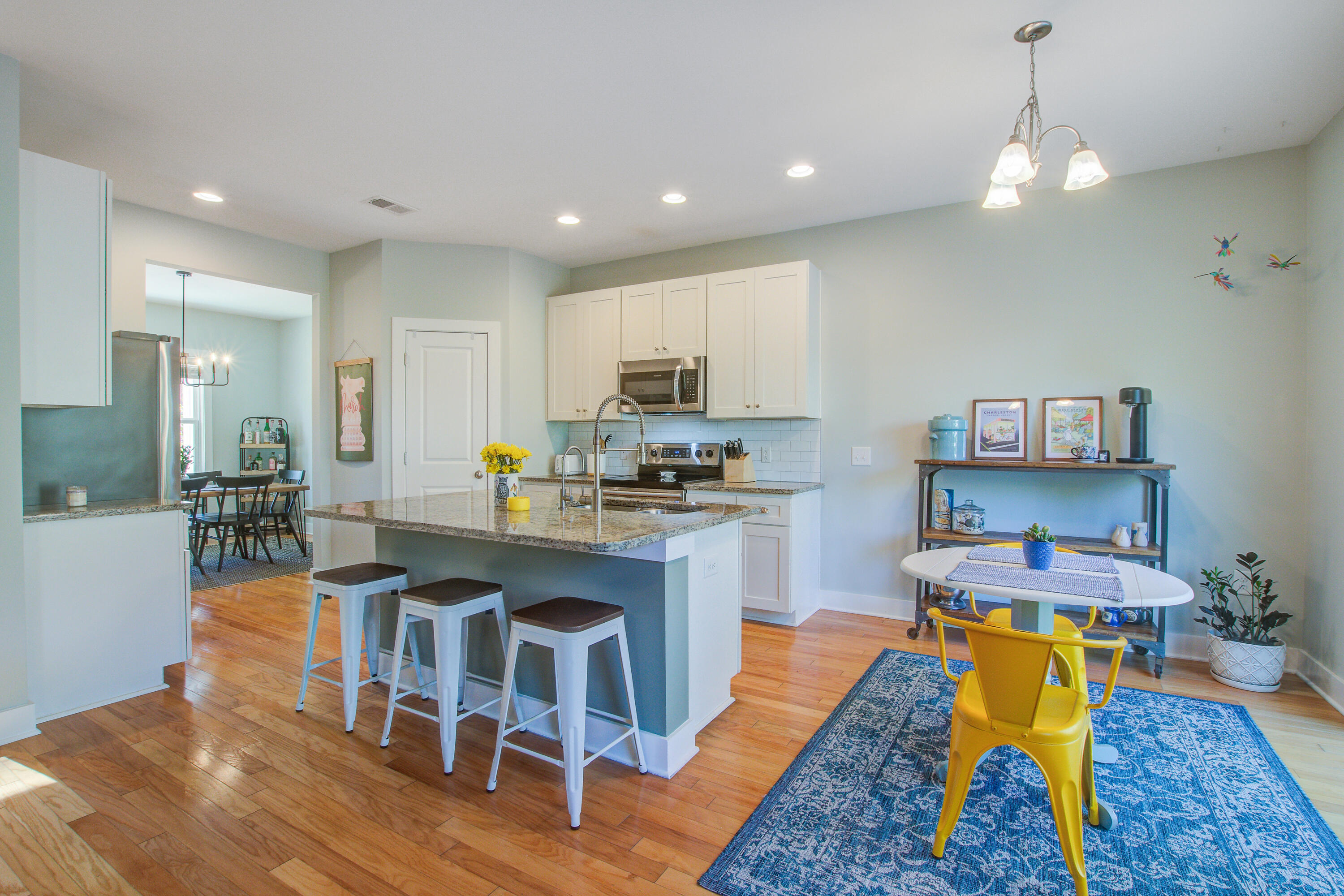 1926 Grimball Road Charleston, SC 29412 - Photo 13 of 41 Kitchen/Eat InArea