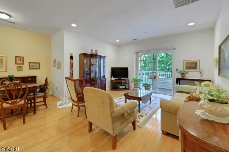 100 Ridgewood Road, Unit 215 Washington Township, NJ 07676 - Photo 9 of 40 Gallery Image 9