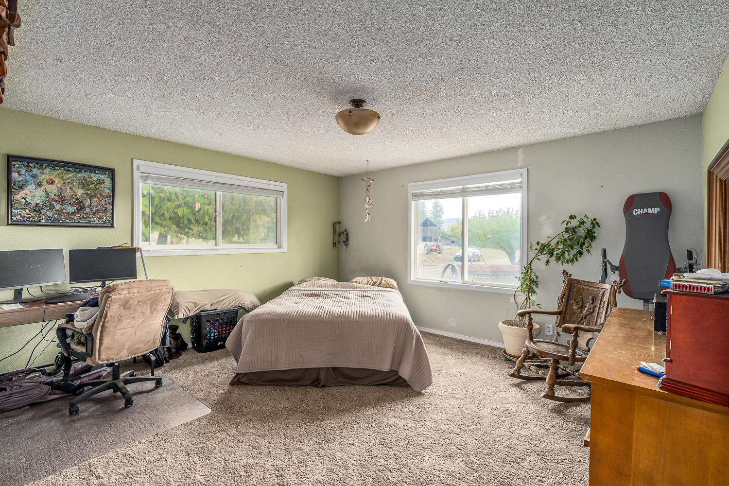 1081 North Willms Road Elk, WA 99009 - Photo 12 of 46