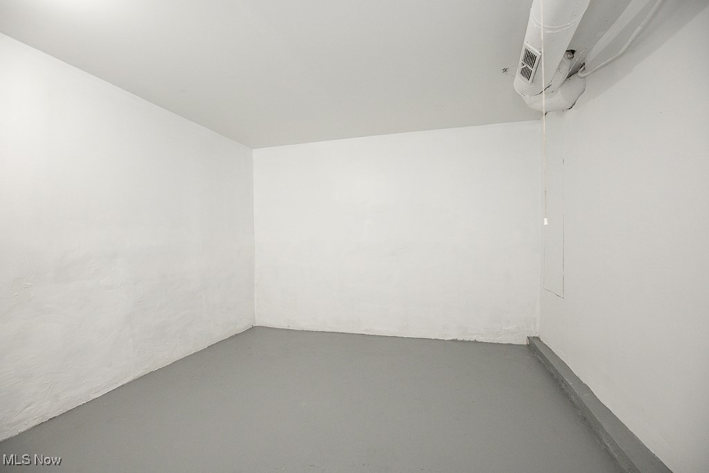 3340 Milverton Road Cleveland, OH 44120 - Photo 29 of 30 Storage